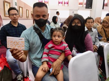 Kemensos Berikan Santunan Rp50 Juta ke Ahli Waris Korban Gangguan Ginjal Akut. (Foto: Dok. Kemensos)