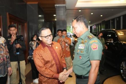 Panglima TNI Minta Tukin Prajurit Naik Jadi 80 Persen, Ini Kata Menteri PANRB (Foto Puspen TNI)