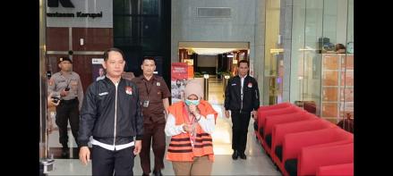 Pejabat BPPD Sidoarjo Diduga Korupsi Dana Insentif hingga Rp2,7 Miliar. (Foto: Nur Khabibi/MNC Media)