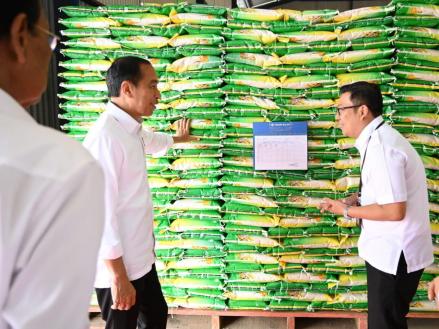 Bapanas Klaim Program Bantuan Pangan Beras Berkontribusi Turunkan Angka Kemiskinan. (Foto MNC Media)