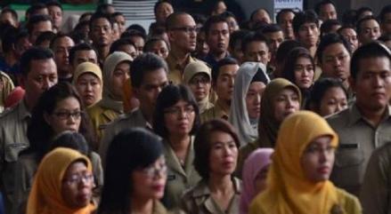 ASN DKI yang Telat Karena Antar Anak Sekolah Bakal Dipotong Tukinnya (FOTO:iNews Media Group)