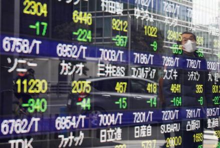 Bursa Asia Beragam di Awal Pekan, Pasar Jepang Catatkan Rekor. (Foto: Reuters)