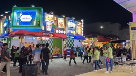Resmi Dibuka, Jakarta Lebaran Fair 2024 jadi Spot Berburu Baju hingga Kue Lebaran (FOTO:MNC Media)