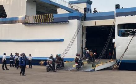 Pelabuhan Ciwandan, Banten, terpantau masih lengang memasuki H-6 Lebaran 2024 (Tangguh Yudha/MNC Portal)
