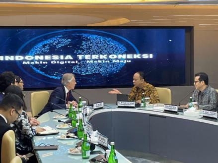 Menkominfo dan Tony Blair Bertemu, Ini Tiga Isu yang Dibahas. Foto: MNC Media.