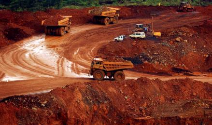 Pemerintah Indonesia bakal menjatuhkan sanksi kepada sejumlah perusahaan di kawasan Indonesia Morowali Industrial Park (IMIP). (foto: iNews Media(