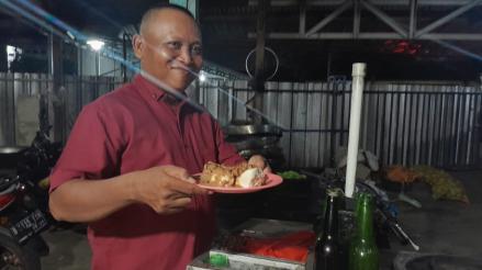 Mimpi Mantan Juru Bersih yang Tertuai dari Berdagang Siomay (foto: MNC Media)