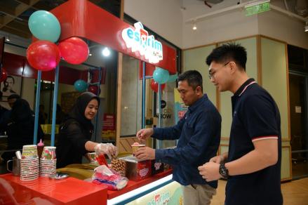 Gandeng Aice, TGUK Incar Kontribusi Penjualan Produk Berbasis Es Krim Capai 40 Persen. (Foto Istimewa)
