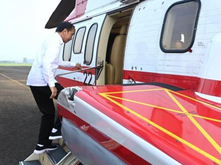 Jokowi Terbang ke Karawang, Bakal Resmikan Tambak Ikan Nila. (Foto: Dok. Biro Pers Setpres)