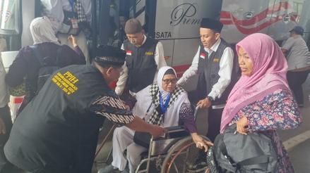 Jangan Lupa, Ini Obat-obatan yang Wajib Dibawa Jamaah Haji (foto jonathan mpi)