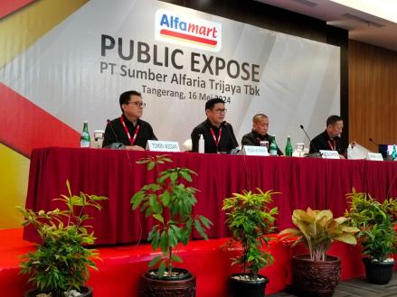 Siap Tebar Dividen, Pendapatan Alfamart (AMRT) Tembus Rp106,9 Triliun di 2023. (Foto: Doc.IDXC)