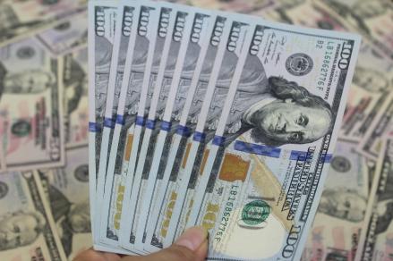 Emiten Menara Grup Saratoga (TBIG) Terbitkan Surat Utang Global USD900 Juta (Foto: dok unsplash)