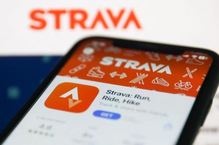 Soal Lari Kena Pajak, DJP Tegaskan PPN hanya Sasar Pengguna Aplikasi Strava Premium.  Foto: iNews Media Group.