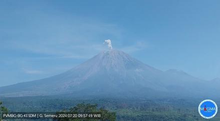 Gunung Semeru Erupsi Lagi, Masyarakat Diimbau Menjauh. (Foto: Dok. PVMBG)