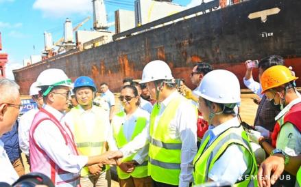Terhubung Smelter Nikel, Pelabuhan Muara Sempara di Kendari Bakal Naik Status