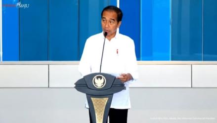 Sidang Kabinet Terakhir, Jokowi Minta Maaf ke Seluruh Menterinya (FOTO:MNC Media)