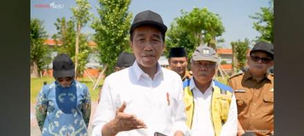 Jokowi Kenang Faisal Basri: Ekonom Kritis dan Detail Sampaikan Data. Foto: BIro Pers Setpres)
