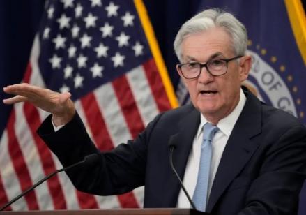 Pasar Tenaga Kerja Melemah, Sinyal Pemangkasan Suku Bunga The Fed Makin Kuat (Foto: dok AP)
