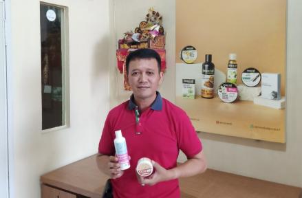 Cerita UMKM Denara Bali yang Berhasil Bangkit dari Kebangkrutan. (Foto: Pertamina)