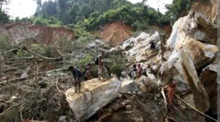 Update Longsor Tambang Ilegal Solok, BNPB: 13 Orang Meninggal dan 12 Selamat (FOTO:Dok Ist)