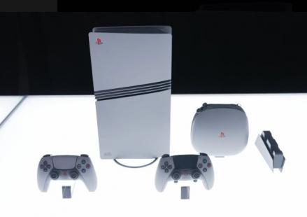 PS5 Pro Edisi Terbatas Ludes Diborong Calo, Dijual Kembali 10 Kali Lipat. (Foto: sea.ign.com)