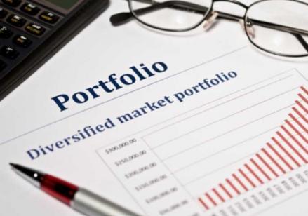5 Cara Diversifikasi Portofolio Investasi yang Efektif, Panduan untuk Investor Pemula. (Foto: Freepik)