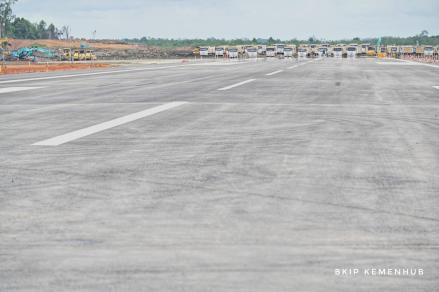 Pembangunan Runway Bandara IKN Tembus 2.200 Meter, Ditargetkan Kelar 10 Oktober 2024. (Foto Kemenhub)