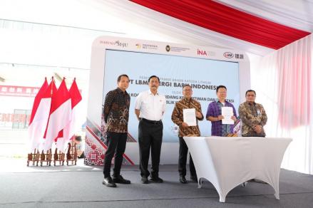 Tingkatkan Produksi Bahan Lithium, Luhut Resmikan Investasi Konsorsium China Senilai Rp3,11 Triliun (FOTO:Dok Ist)