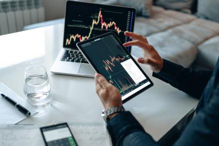 WNA Belanda Ini Serok 900 Ribu Saham MAPA (foto mnc media)