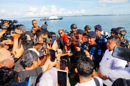 Kapal Singapura Terciduk Curi Pasir Laut di Batam, Ini Kronologinya. (Foto KKP)