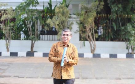 Jejak Karier Yassierli, Guru Besar ITB yang Jadi Menaker