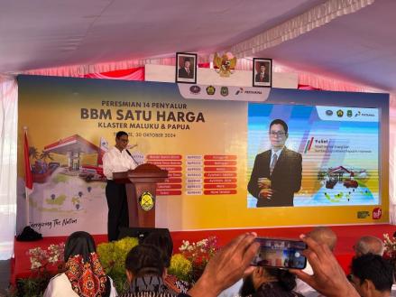 Wamen ESDM Resmikan 14 Penyalur BBM Satu Harga di Klaster Maluku dan Papua