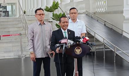 Prabowo Gelar Rapat Internal, Bahas Peningkatan Lifting Minyak di RI