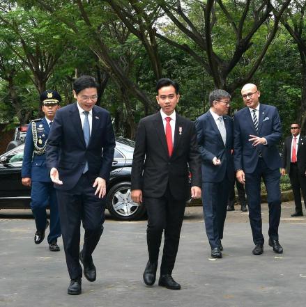 Wapres Bertemu PM Singapura, Bahas soal Hilirisasi di Indonesia. (Foto: Dok. Setwapres)