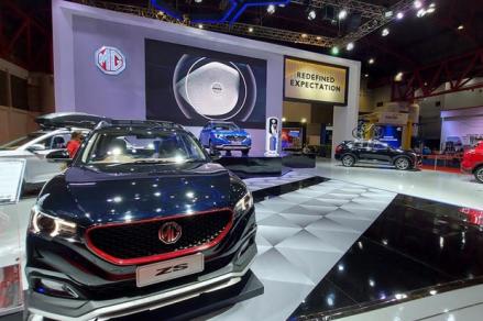 MG Ramaikan GJAW 2024 dengan MPV Premium G90 yang Jadi Penantang Alphard. (Foto: MNC Media)