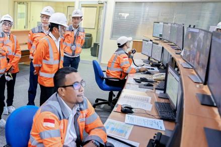 Fokus Kurangi Ketergantungan Bahan Bakar Fosil, Begini Strategi SIG (SMGR) (foto: MNC media)
