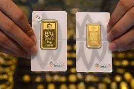 Harga Emas Antam (ANTM) Hari Ini Rebound Jadi Rp1.896.000 per Gram. (Foto iNews Media Group)