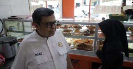 Temui Pedagang Warteg, BPJPH Terus Sosialisasikan Sertifikasi Halal ke Pelaku UMKM (FOTO:Dok BPJPH)