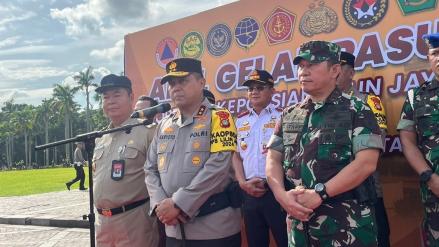 Kapolda Metro Minta Warga Tak Konvoi saat Perayaan Tahun Baru 2025. (Foto Riyan Rizki/MPI)