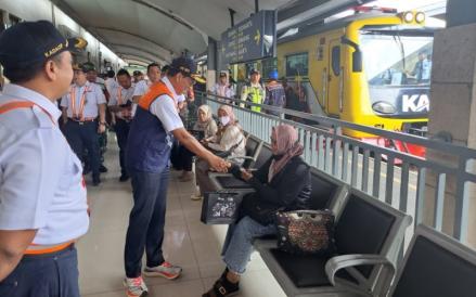 KAI memastikan armada kereta api perusahaan akan menggunakan BBM jenis biodiesel B40 mulai tahun depan. (Foto: MNC Media)