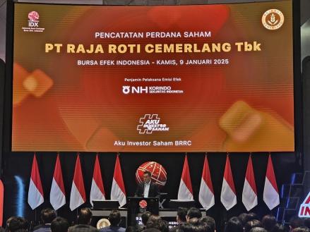 Hari Pertama Melantai di BEI, Saham Raja Roti (BRRC) Ngebut 24 Persen (foto cahya)