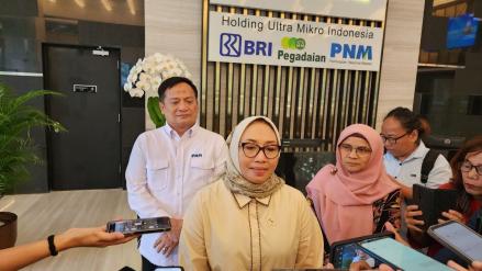 PT Permodalan Nasional Madani (PNM) menerima kunjungan Menteri Pemberdayaan Perempuan dan Perlindungan Anak (PPPA) Arifah Fauzi. (foto: MNC Media)