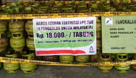 Penting Diketahui, Ini Ciri-Ciri Pangkalan Elpiji 3 Kg Resmi. (Foto: MNC Media)