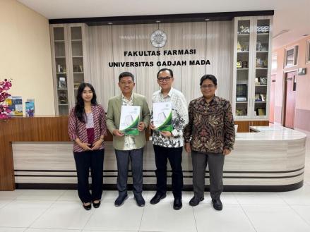 Dorong Perkembangan Industri Kesehatan, Kalbe Farma (KLBF) Gandeng Tiga Kampus Negeri  (foto: MNC media)