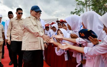 Prabowo Janjikan 1,5 Juta Lapangan Kerja Tercipta di Awal 2026 dari Program MBG