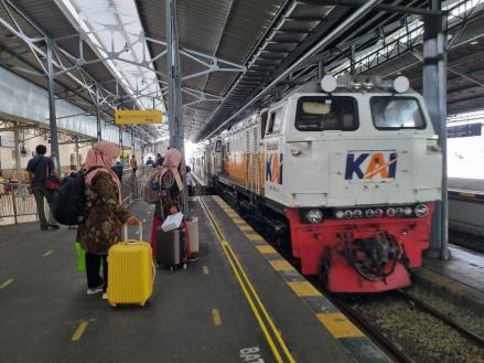 KAI Catat Lonjakan Penumpang di Stasiun Solo dan Yogyakarta selama Libur Akhir Pekan. (Foto: Dok. KAI DAOP 6)