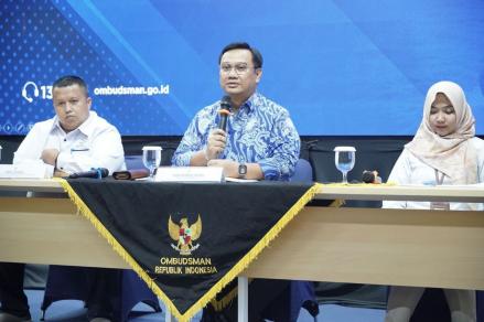 Hasil Investigasi Ombudsman Sebut Pagar Laut Maladministrasi, Rugikan Nelayan Rp24 Miliar. (Foto: Nur Khabibi/MNC Media)