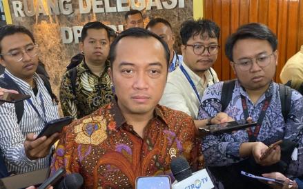 Presiden Prabowo Subianto menunjuk Mensesneg Prasetyo Hadi menjadi juru bicara.