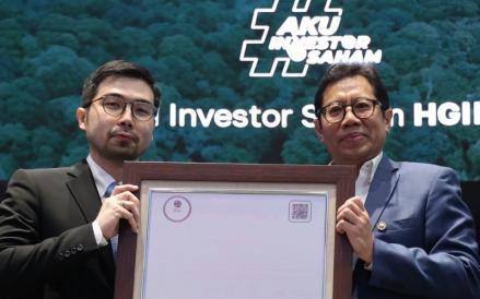 Direktur Utama PT Hero Global Investment Tbk (HGII), Robin Sunyoto terus memborong saham perseroan. (Foto: Dok. BEI)