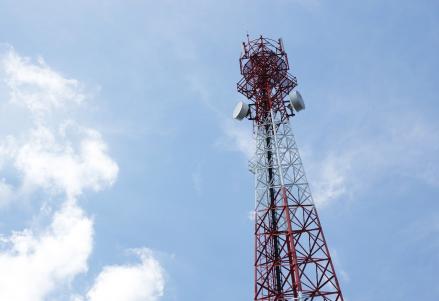 Tantangan Industri Telekomunikasi: Prospek TLKM, ISAT, dan EXCL. (Foto: Freepik)